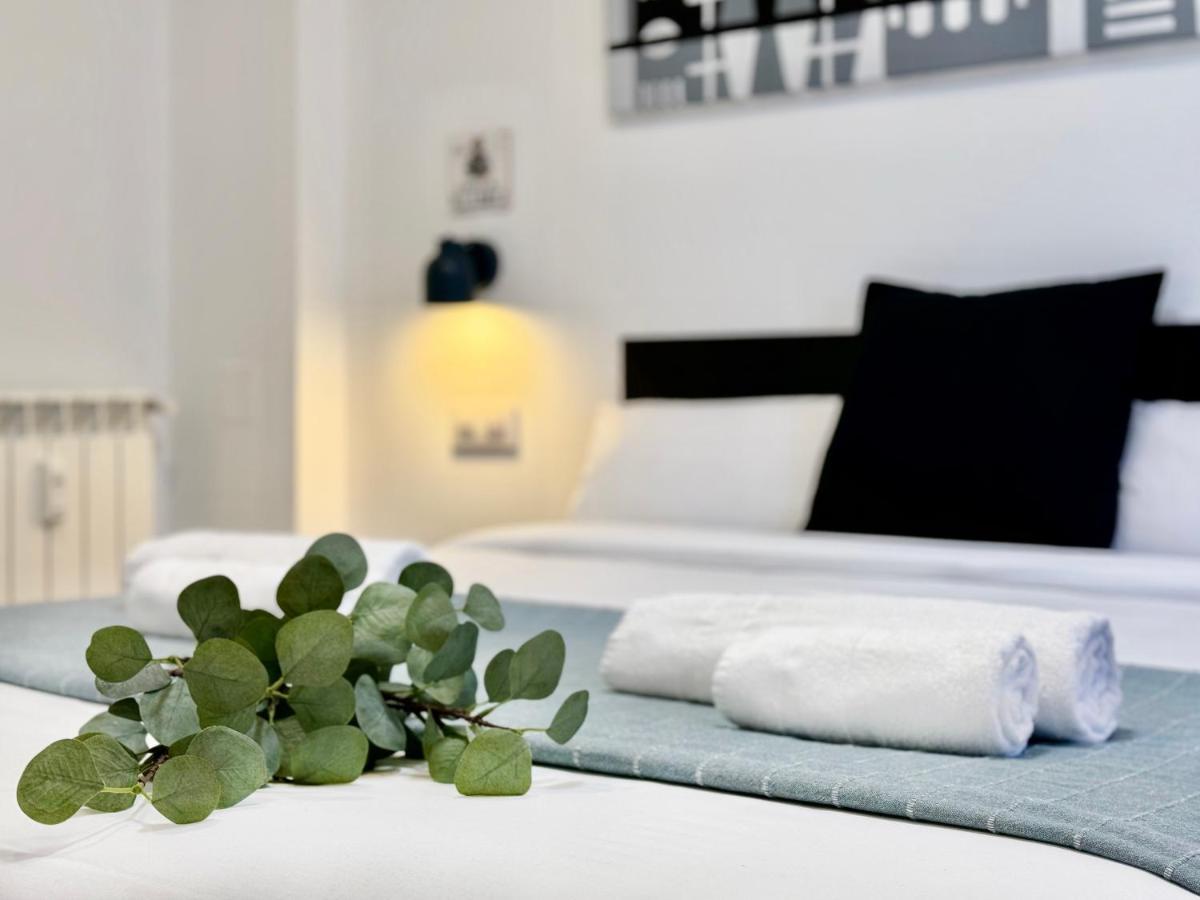 Charming Madrid Principe Pio Apartment Ngoại thất bức ảnh