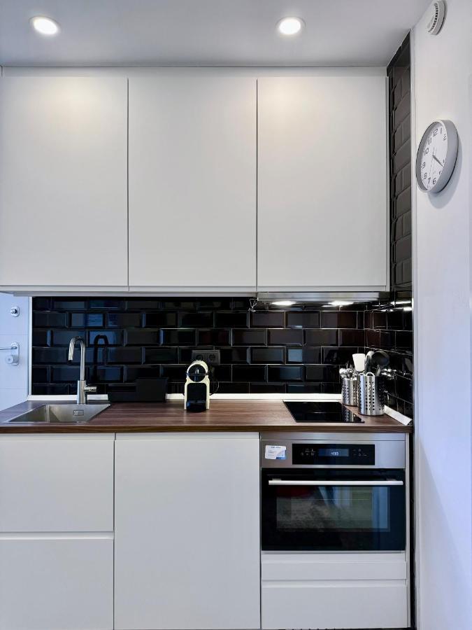 Charming Madrid Principe Pio Apartment Ngoại thất bức ảnh